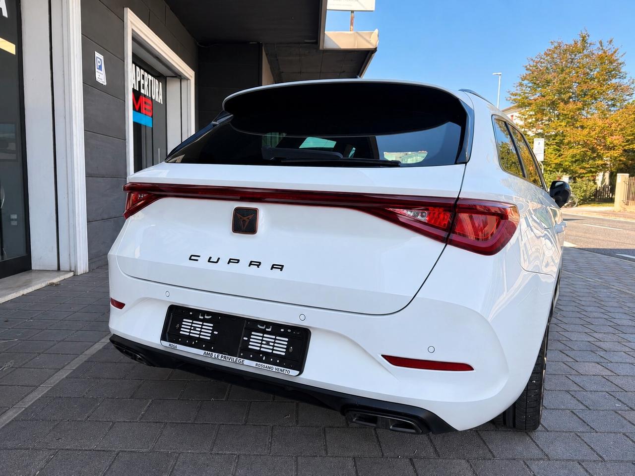 Cupra Leon Sportstourer 1.5 Hybrid 150 CV DSG