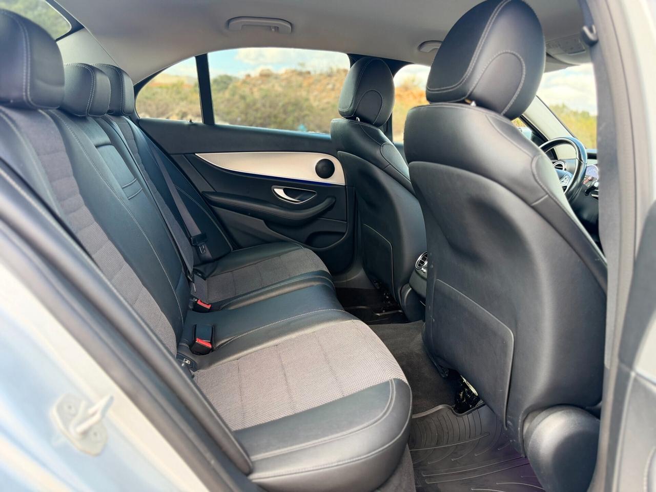 Mercedes-benz E 220d 194cv Executive Led*Pelle*Navi