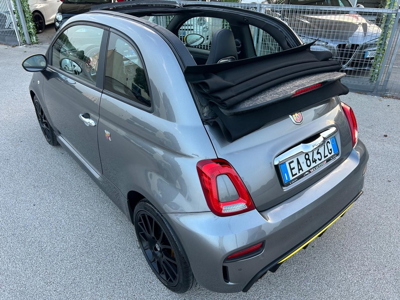 Abarth 500 C 1.4 140CV T-Jet MTA restayling 2018