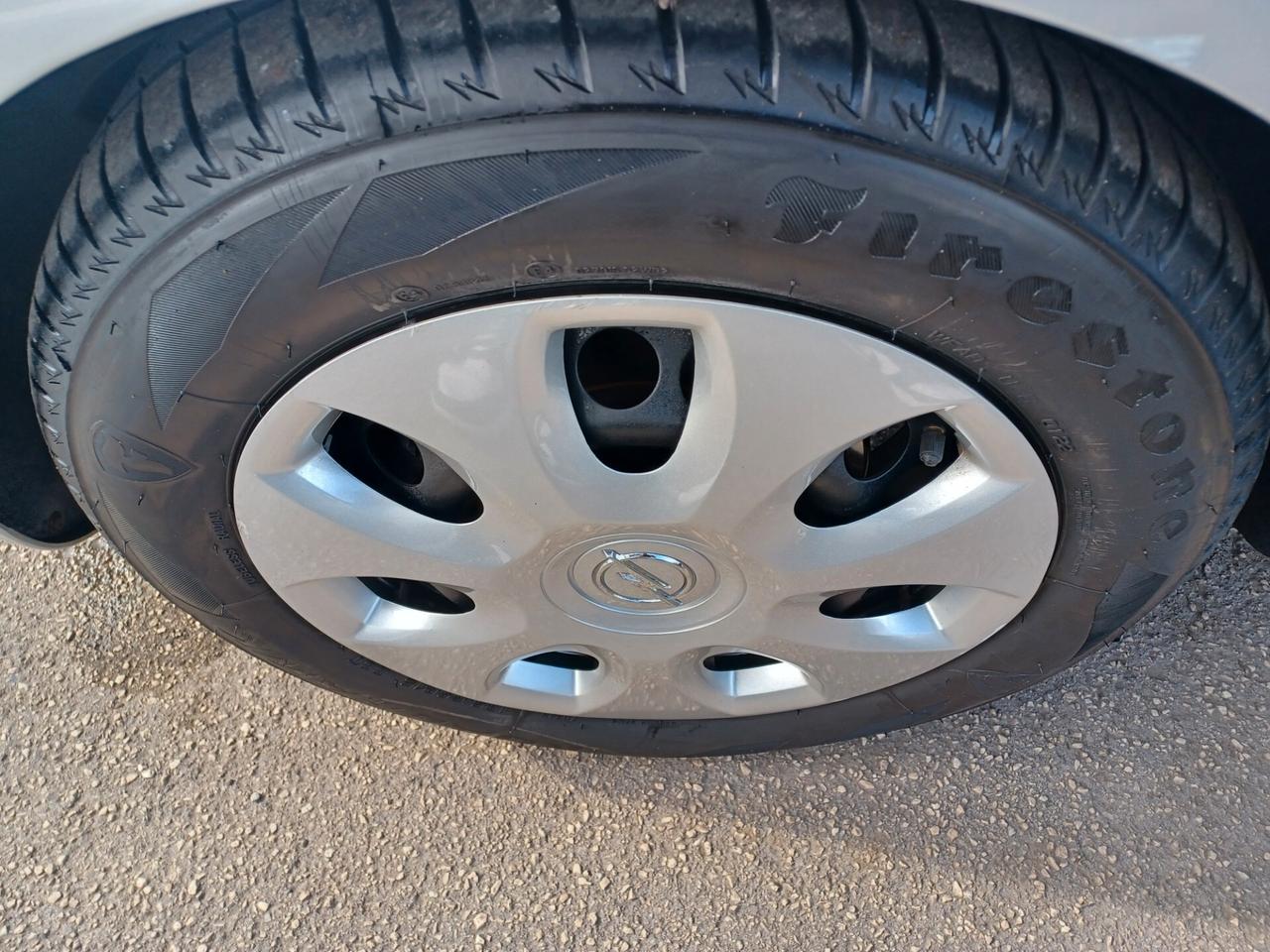 Opel Corsa 1.2 5 porte UNICO PROPRIETARIO