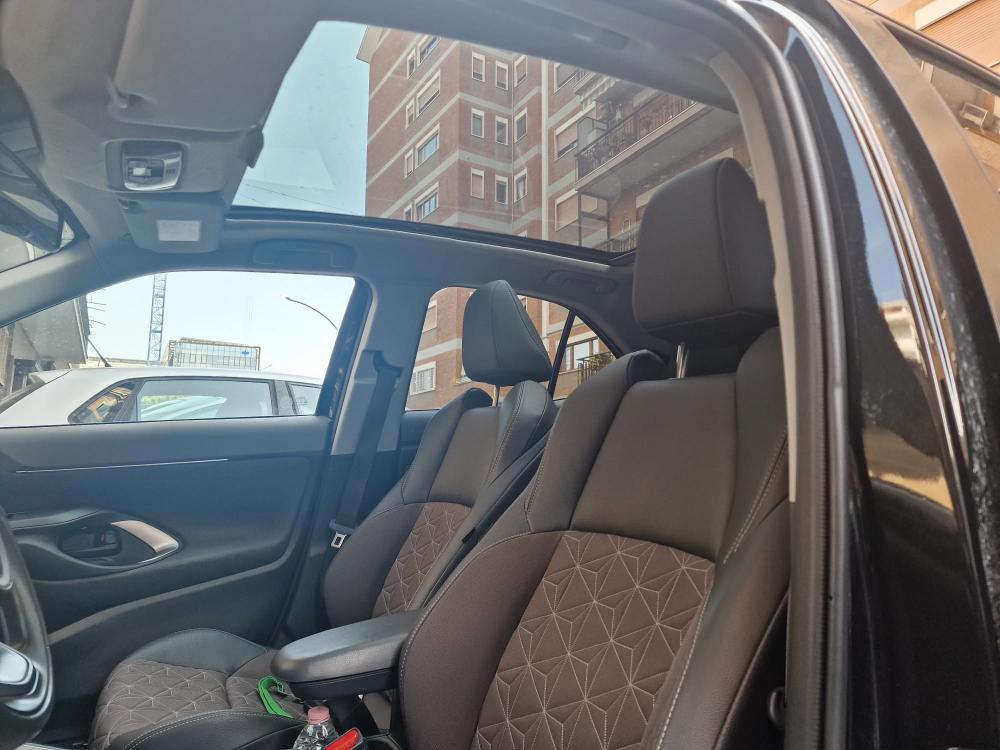 Toyota Yaris Cross 1.5h Lounge fwd 116cv e-cvt