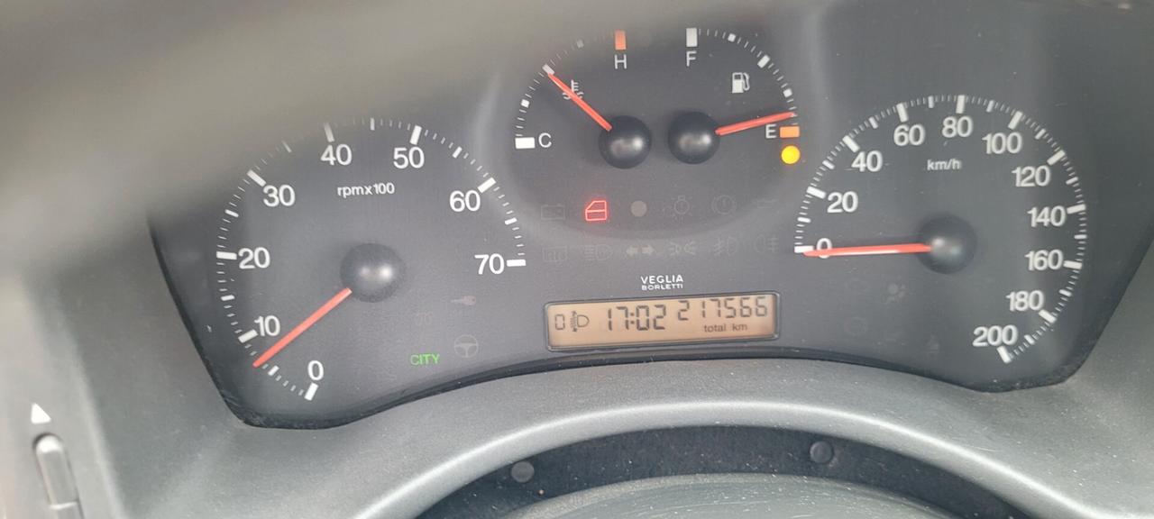 Fiat Punto 1.2i 16V cat 5 porte HLX
