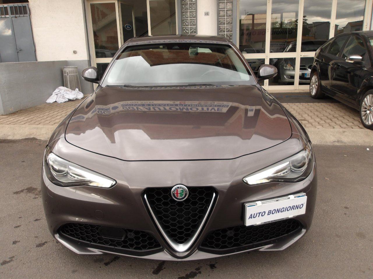 Alfa Romeo Giulia 2.2 t Super 150cv