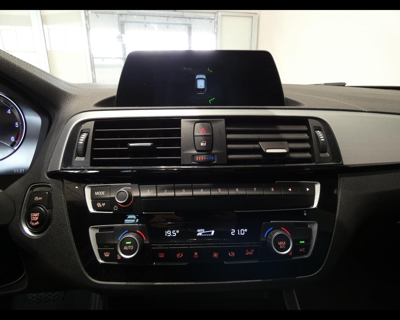 BMW Serie 1 (F20) - 118d 5p. Urban