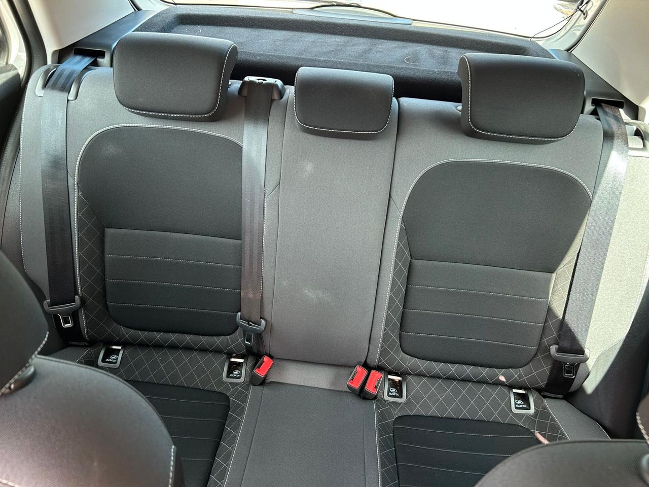Skoda Fabia 1.0 MPI 60 CV Design Edition