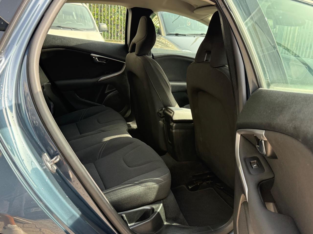 Volvo V40 Aut. D2 2.0d Geartronic
