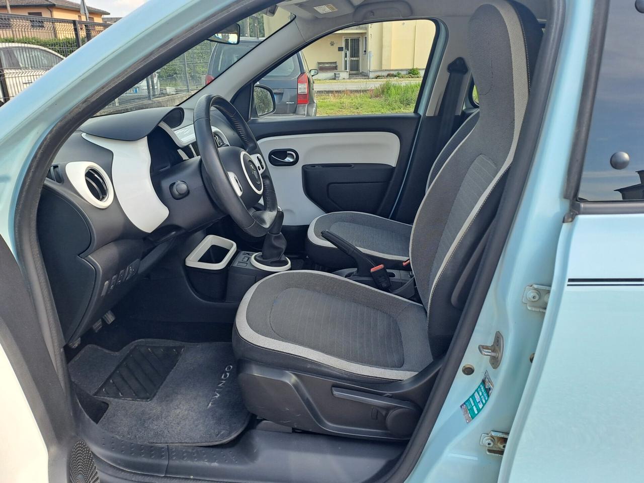 Renault Twingo SCe Stop&Start la Parisienne