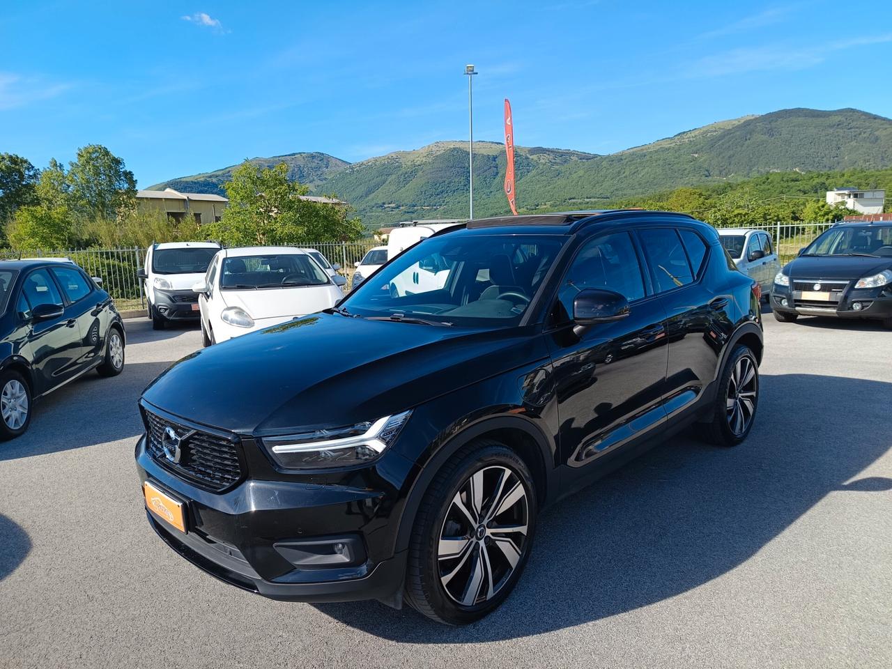 Volvo XC40 1.5 T4 PHEV R-design AUTO MY21