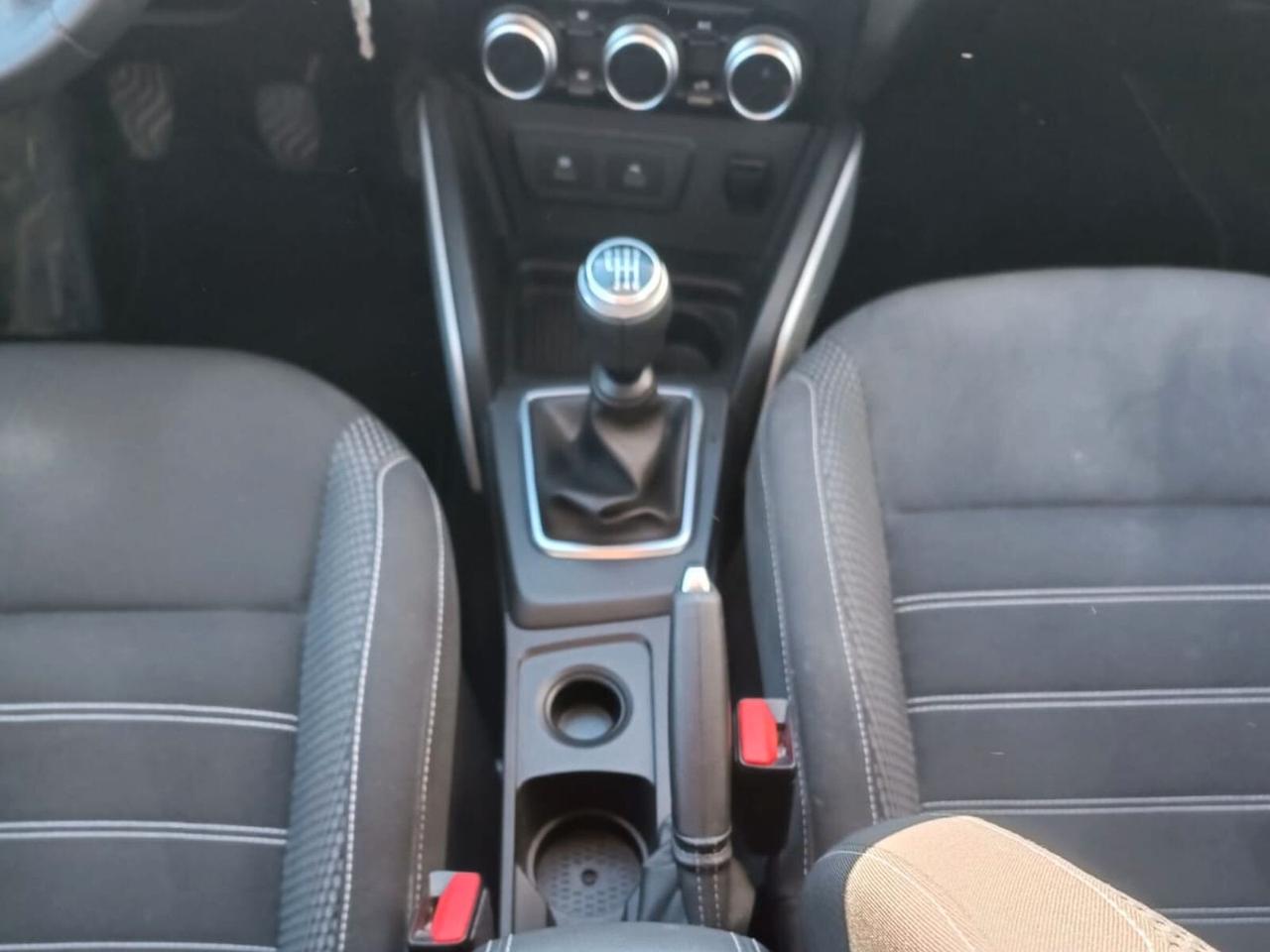 Dacia Duster 1.0 TCe 100 CV ECO-G 4x2 Prestige