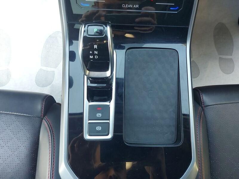 DR AUTOMOBILES DR-5-0 1.5 Turbo CVT