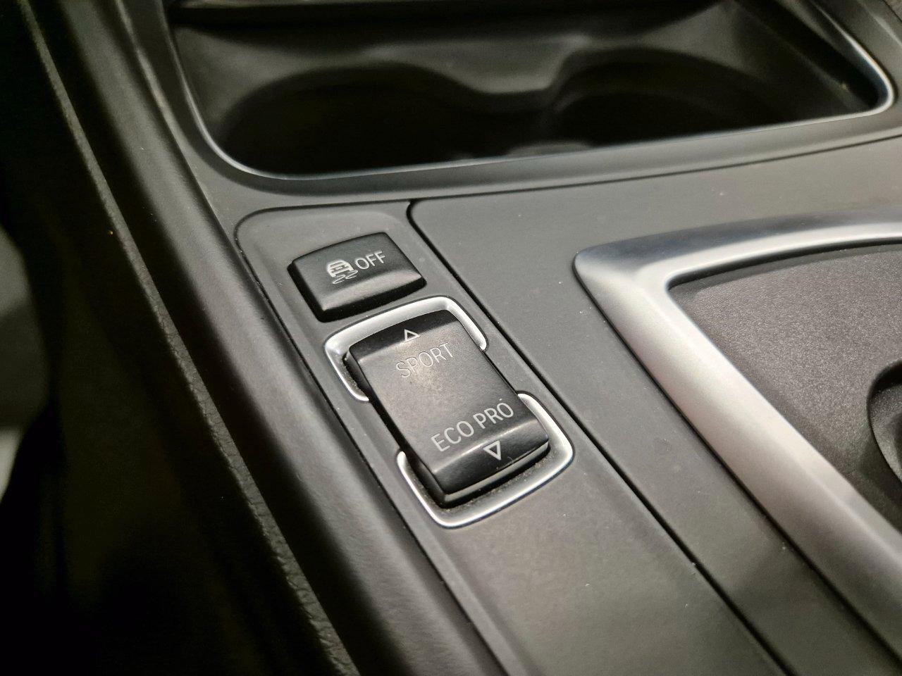 BMW 320 i Touring Msport auto - UNIRPOPRIETARIO - Cruise/Lim - Sens. park.