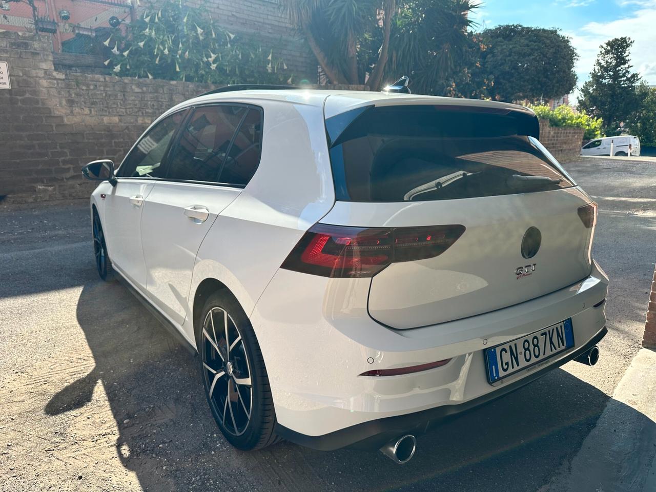 Volkswagen Golf GTI DSG