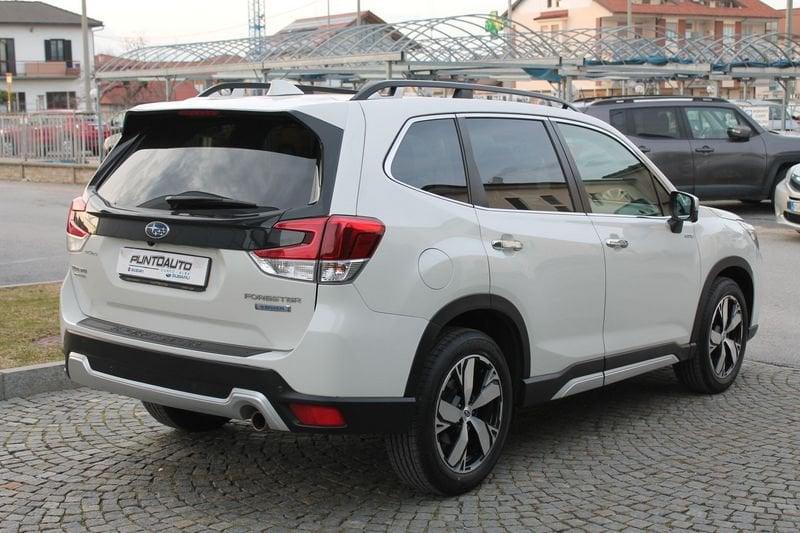 Subaru Forester 2.0 e-Boxer MHEV Lineartronic Premium