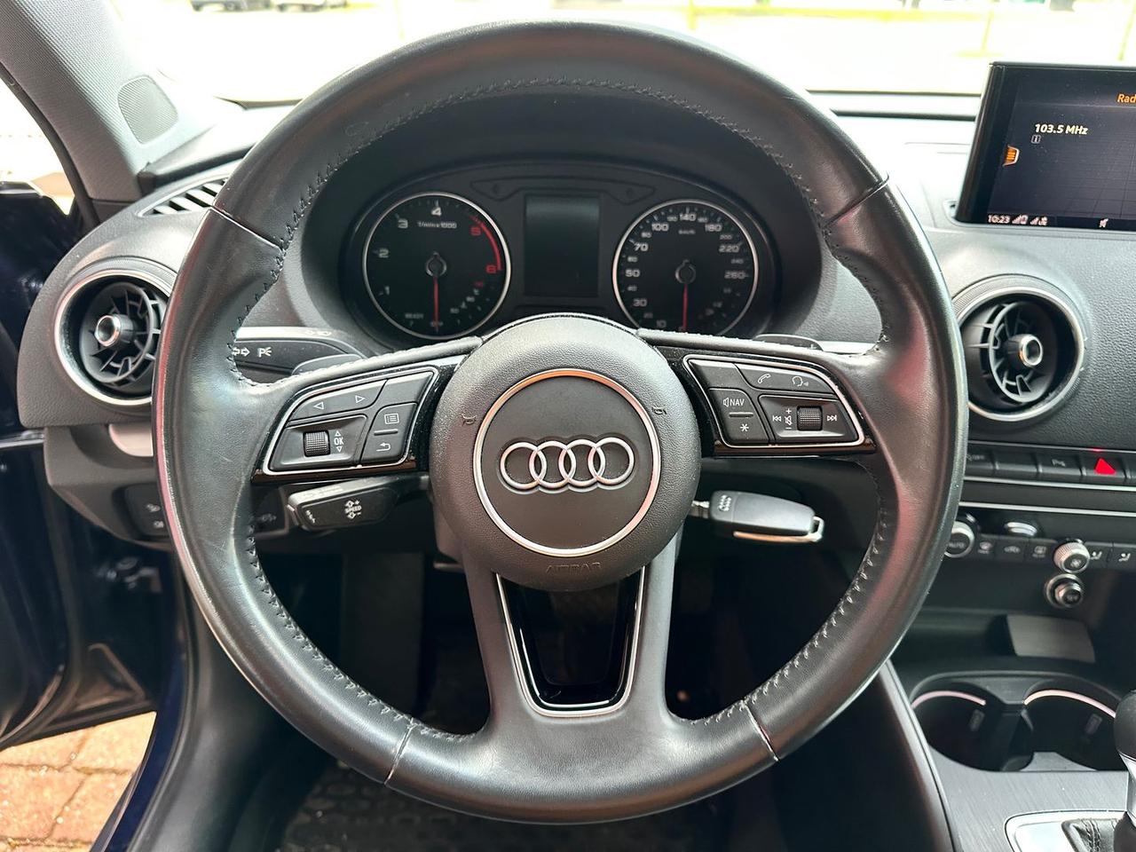 Audi A3 Business 1.6 30 TDI