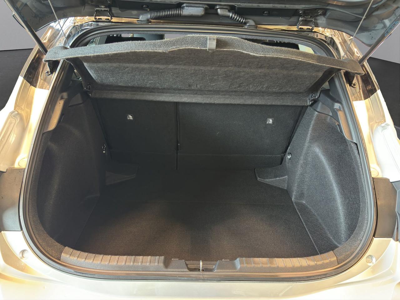 Toyota Corolla 1.8h GR Sport auto