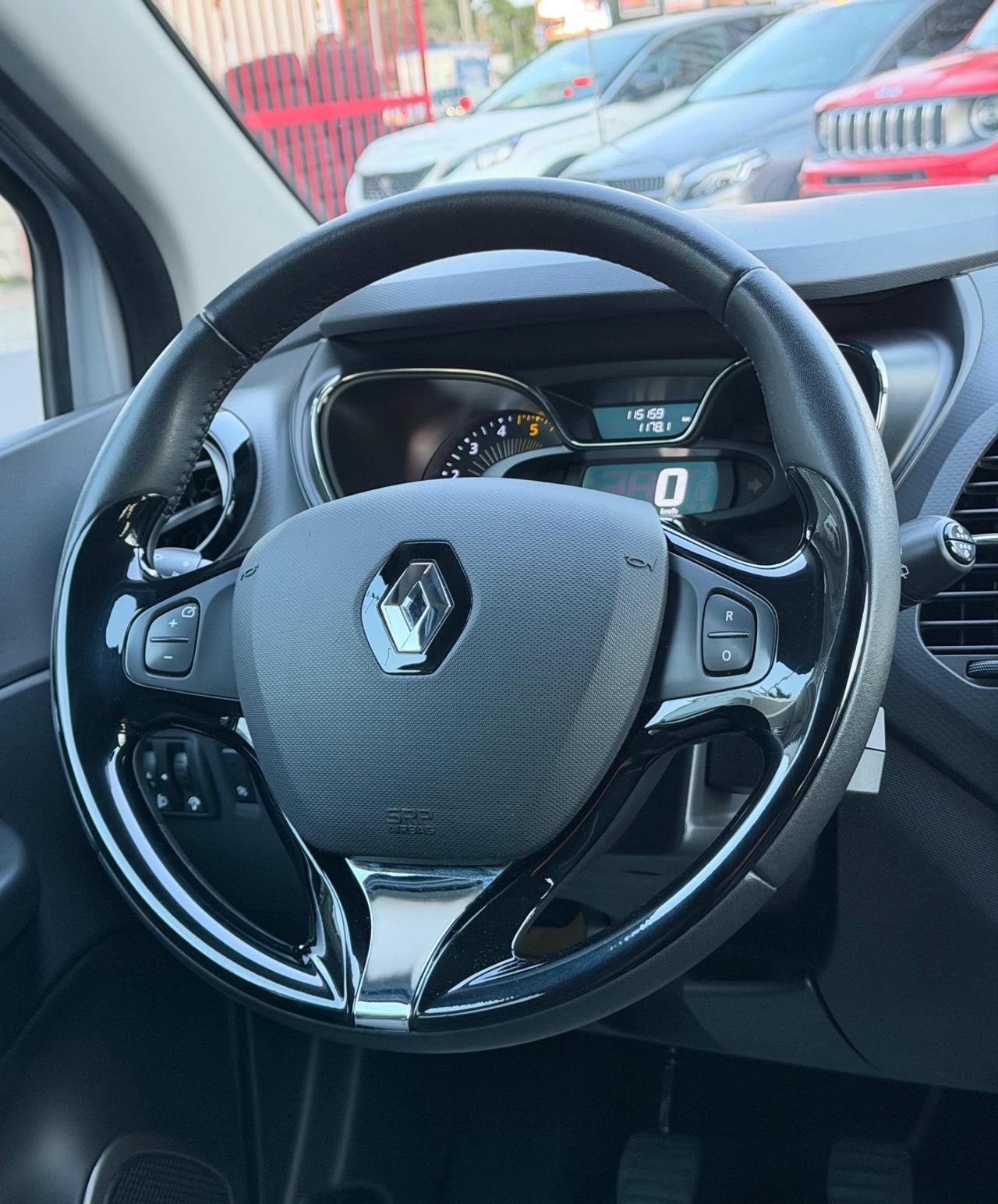 Renault Captur 1.5 DCI 90CV R-Link