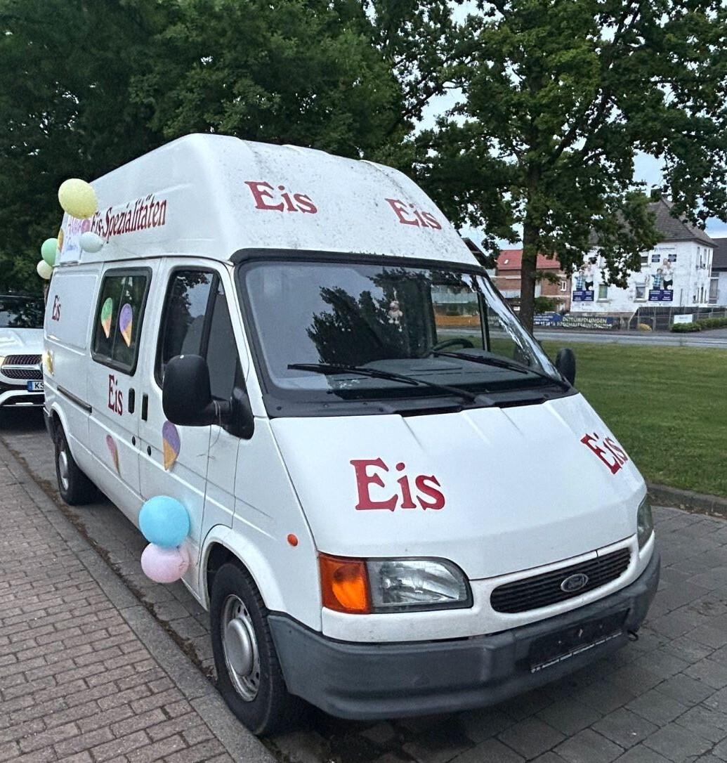 Food truck furgone dei gelati Ford Transit