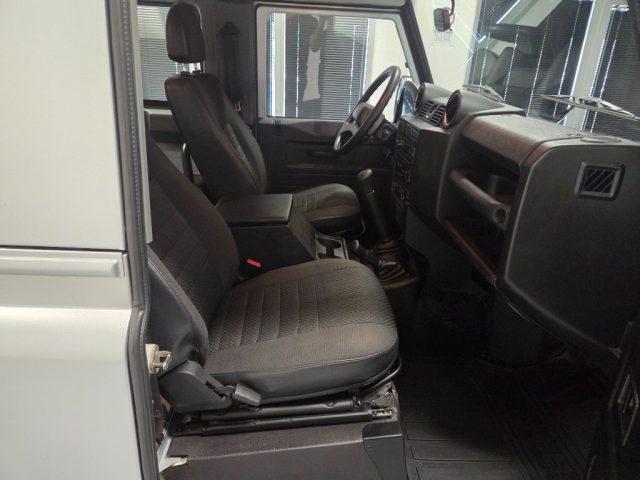 LAND ROVER Defender 90 2.4 TD4 AUTOVETTURA SERVICE LAND ROVER