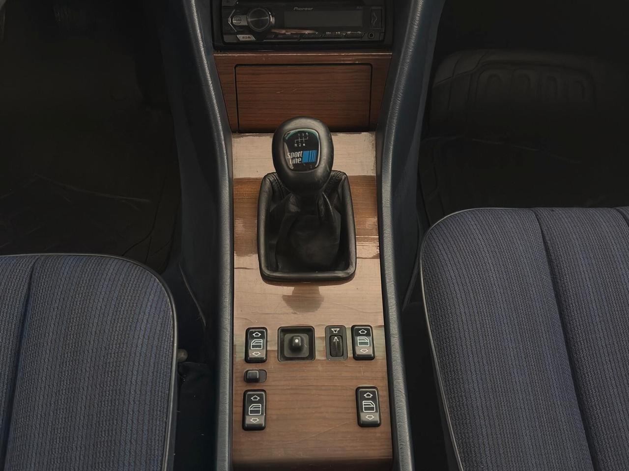 Mercedes E 300 CE Coupe