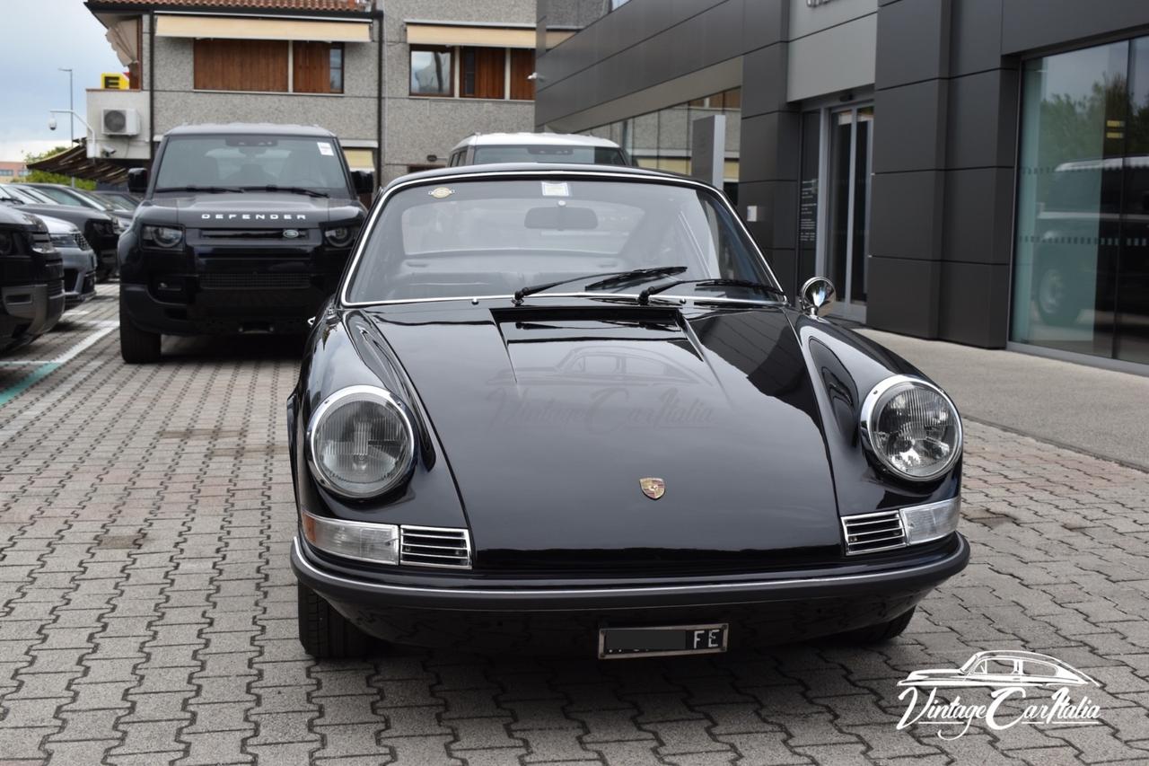 Porsche 911 2.2T