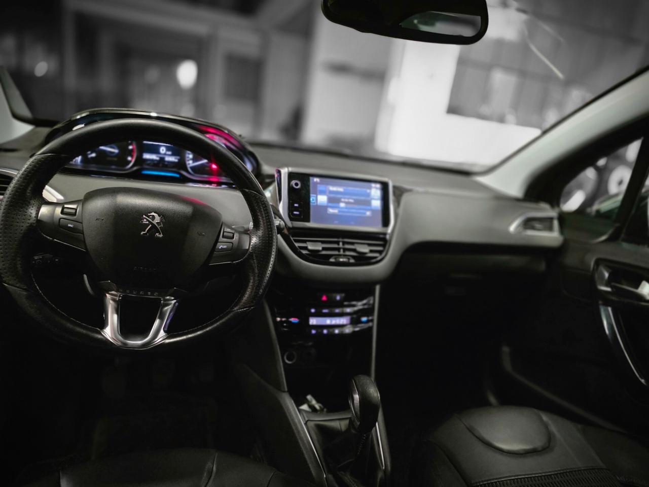 Peugeot 208 BlueHDi 120 S&S 3 porte GT Line