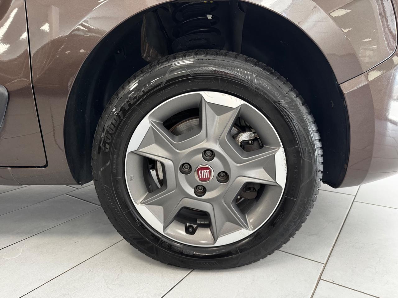 Fiat Qubo 1.3 MJT 95 CV Trekking