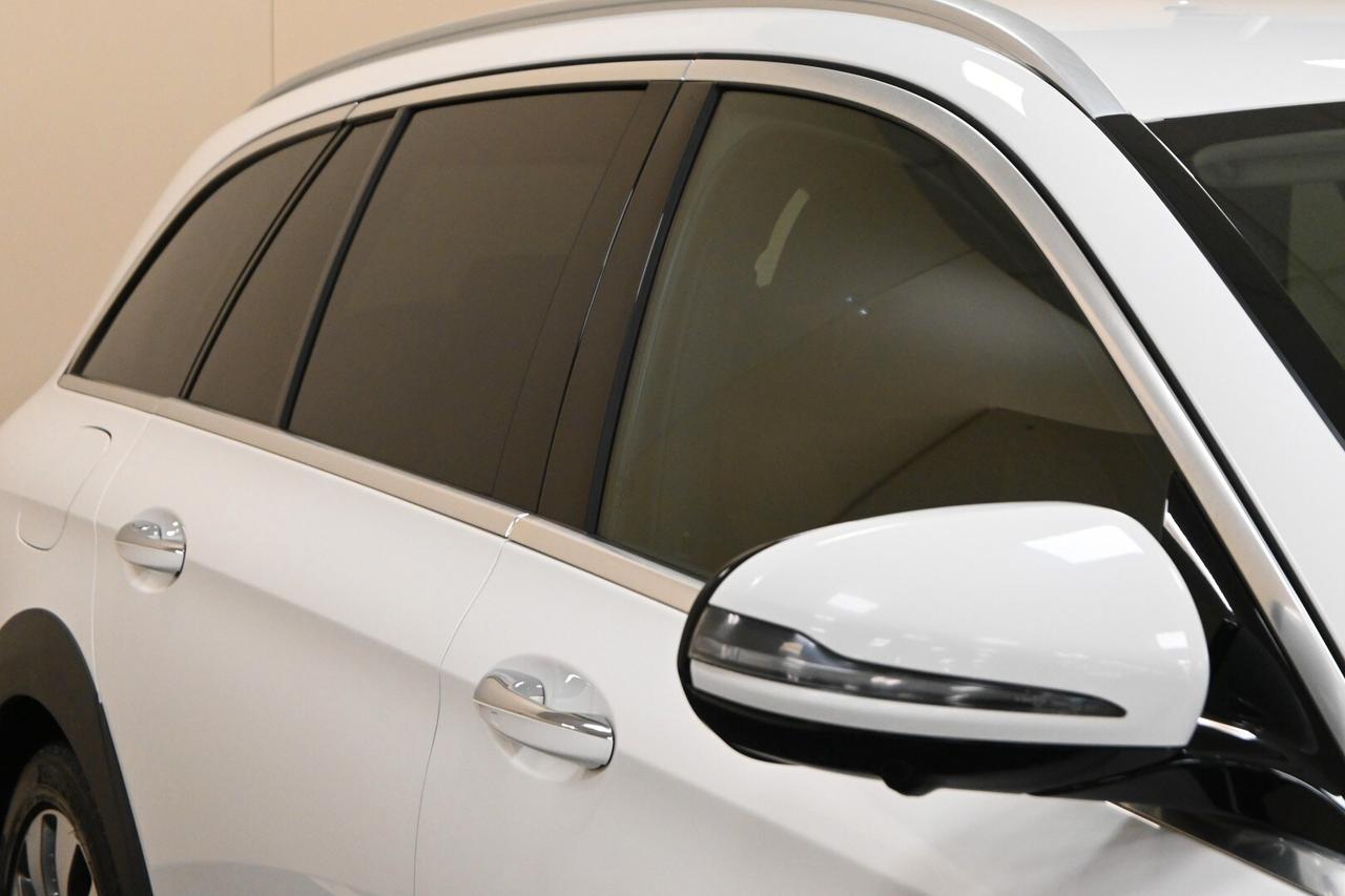 MERCEDES Classe E (W/S213) E 220 d S.W. 4Mati...