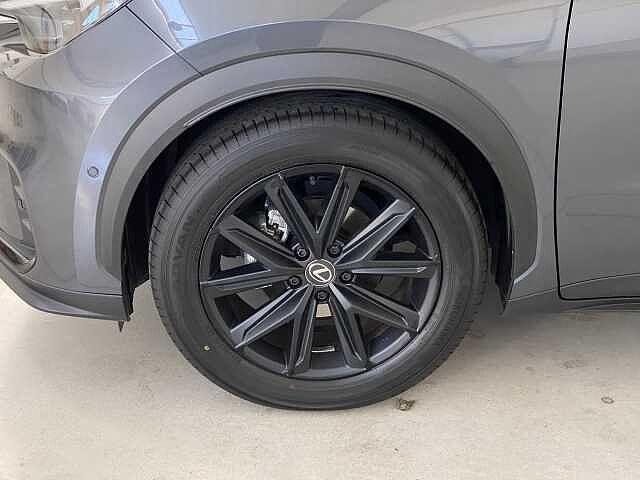 Lexus LBX Hybrid 4WD Original Edition 136 cv