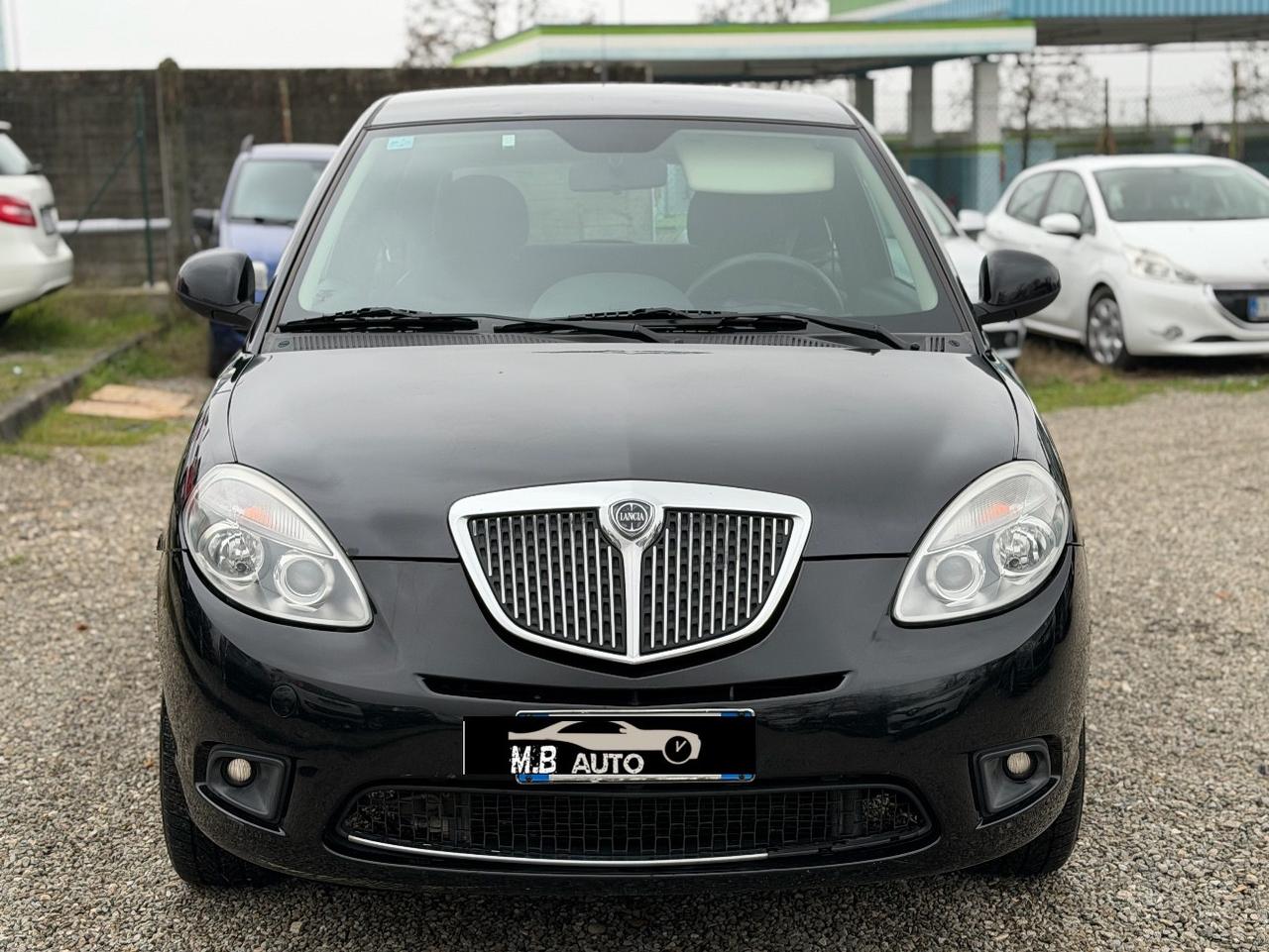 Lancia Ypsilon 1.4 GPL (124.000KM)