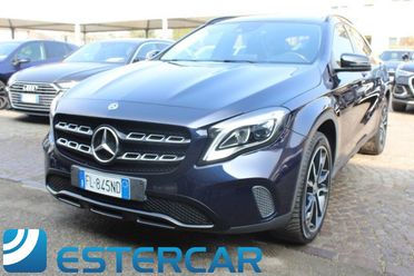MERCEDES-BENZ GLA 180 d Sport