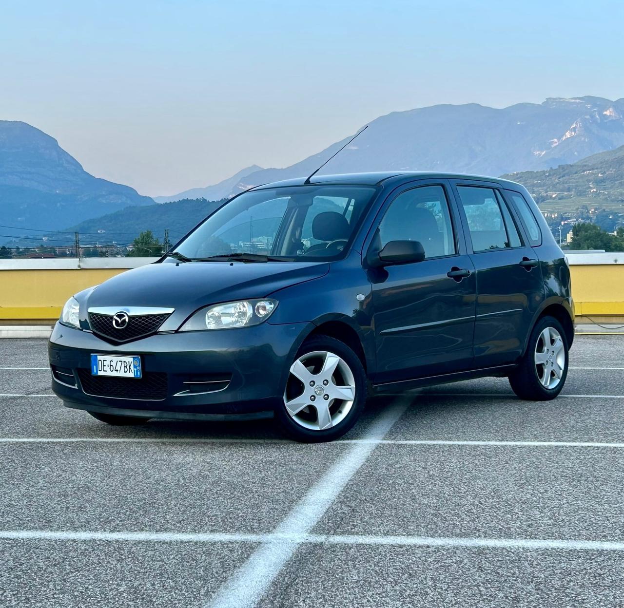 Mazda 2 1.4 TD 5p. Sony Ericsson Neopatentati