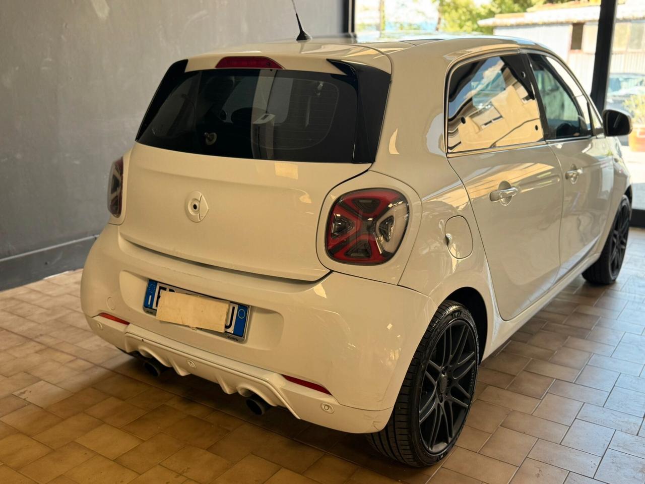 Smart ForTwo BRABUS 0.9 Turbo twinamic cabrio 15th anniversary