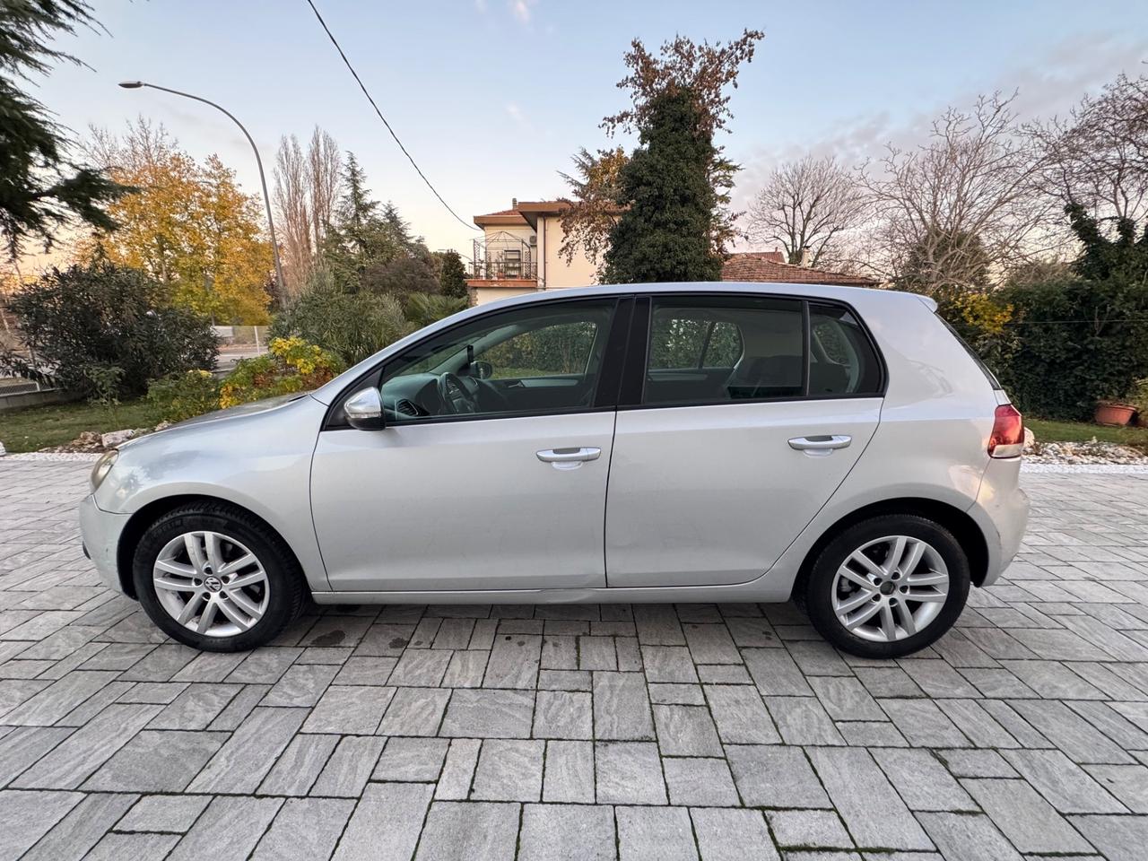 Volkswagen Golf 1.4 TSI 122CV 5p. Highline OK NEOPATENTATI