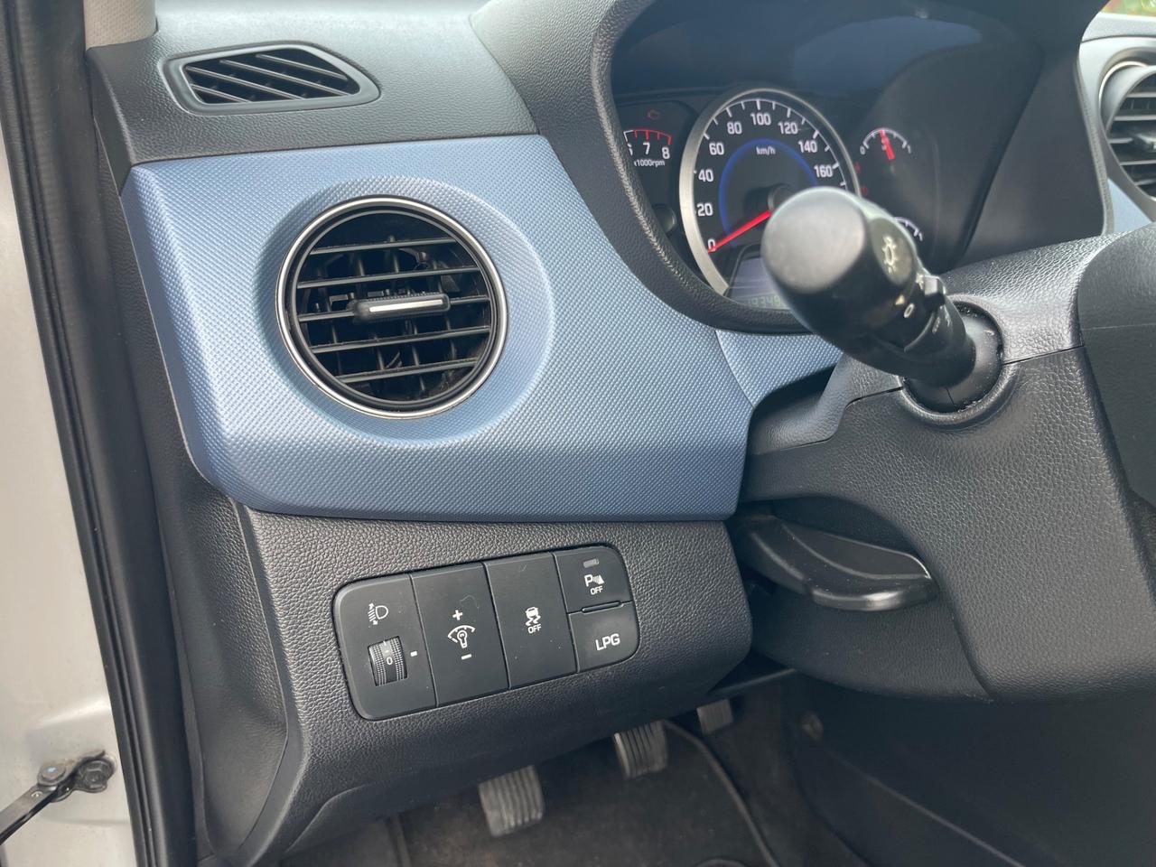 Hyundai i10 1.0 LPGI Econext Sound Edition