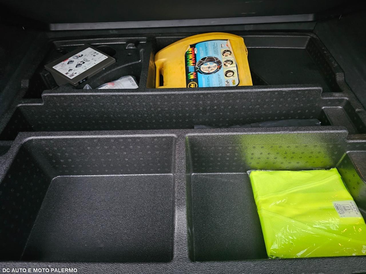 Audi Q3 2.0 TDI Quattro S-Tronic 140CV.Fine 2013