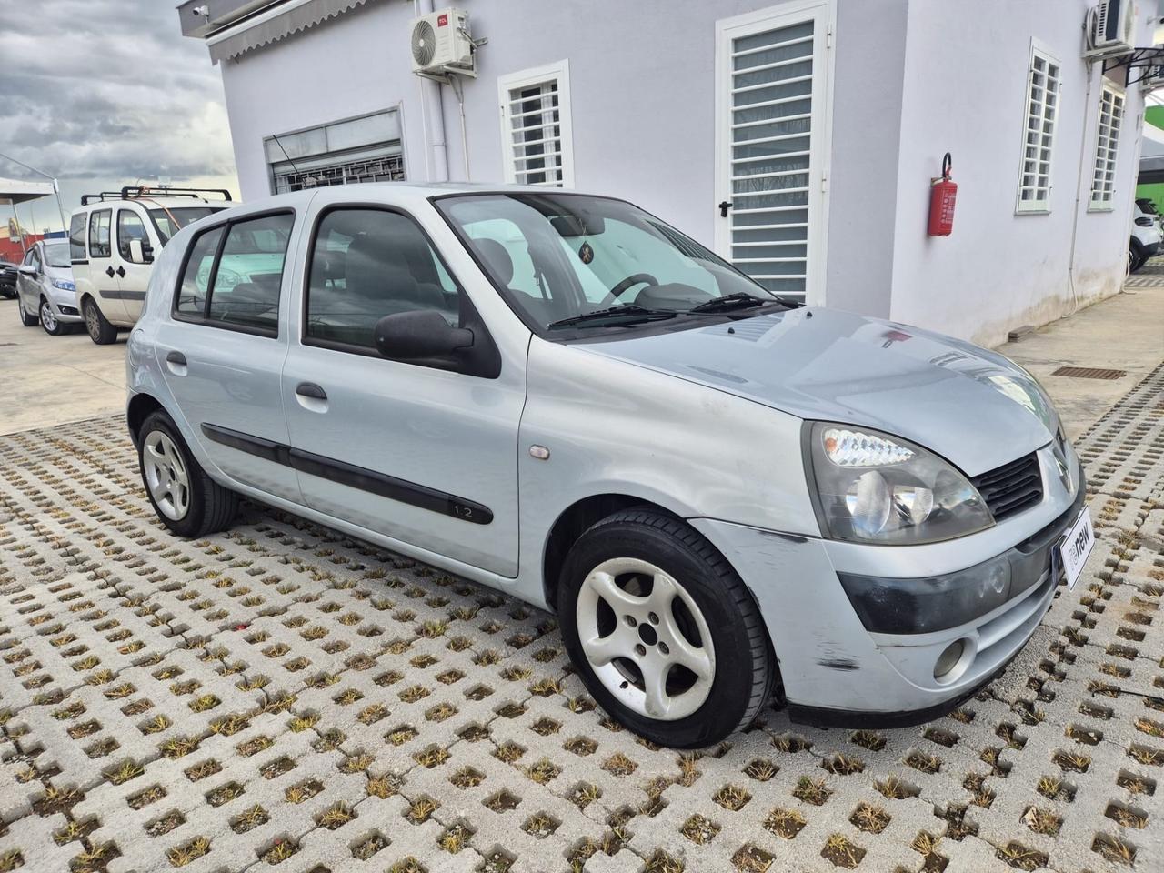 Renault Clio 1.2 cat 5 porte Confort Authentique