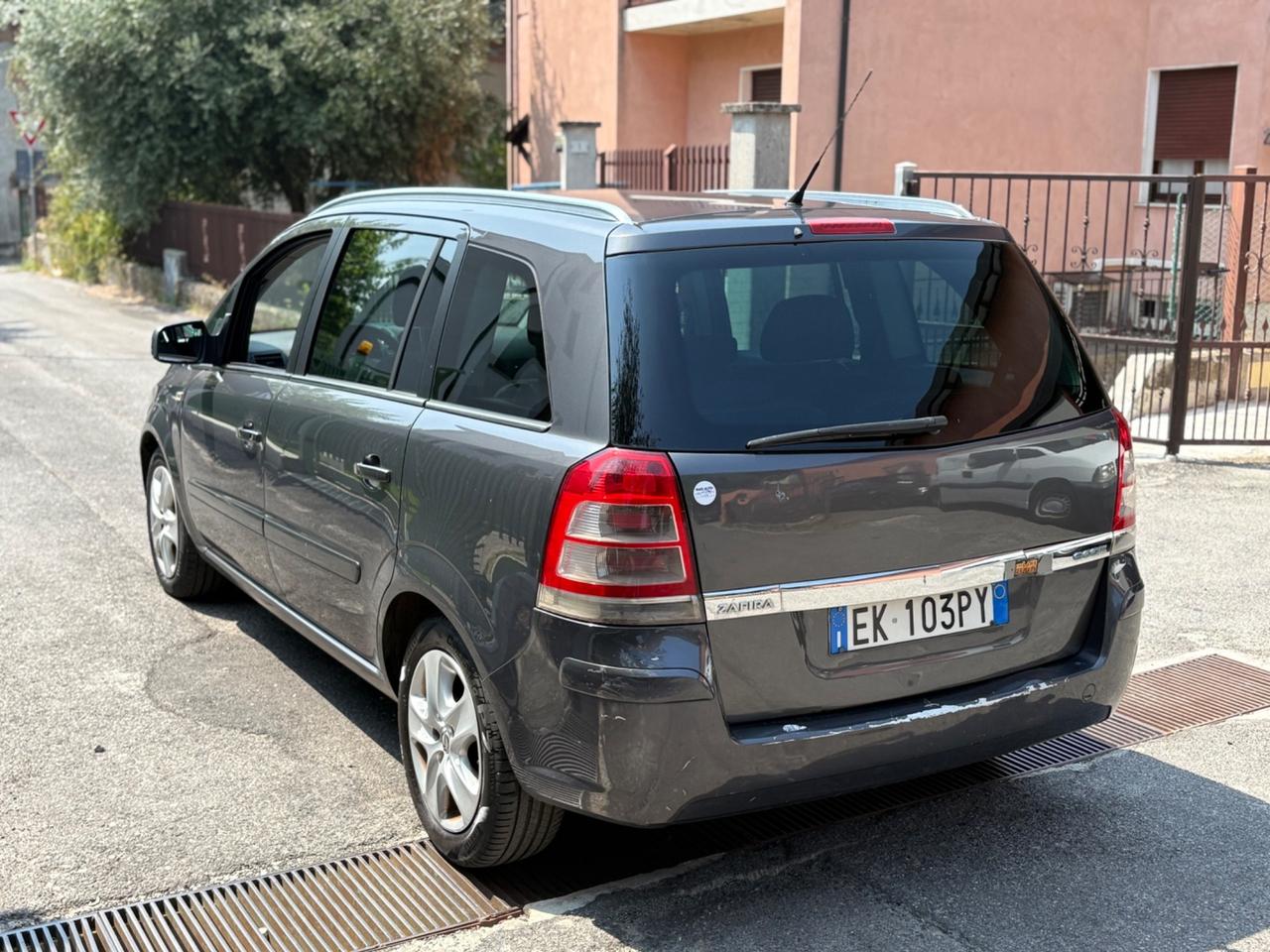 Opel Zafira 1.7 CDTI 110CV 7 POSTI 10/2011