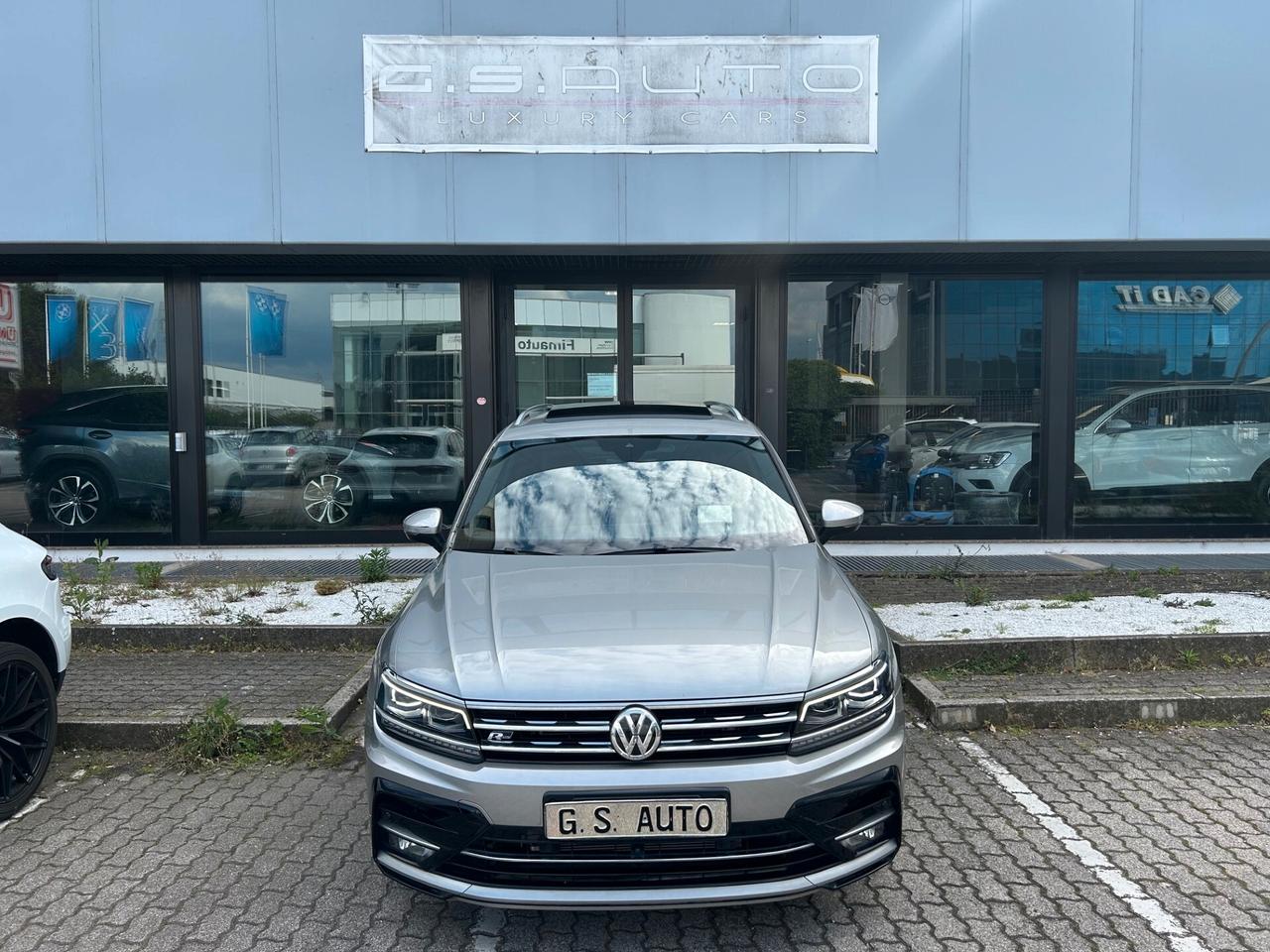 Volkswagen Tiguan 2.0 bitdi R-Line 4motion 240cv dsg TETTO - HUD