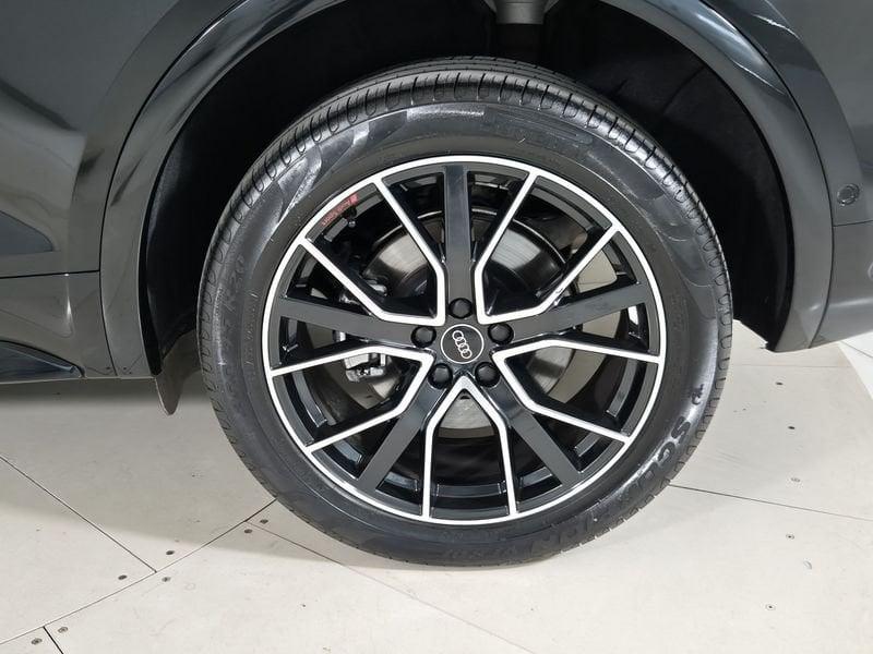 Audi Q5 II 2025 Sportback Sportback 2.0 tdi mhev+ S line edition quattro