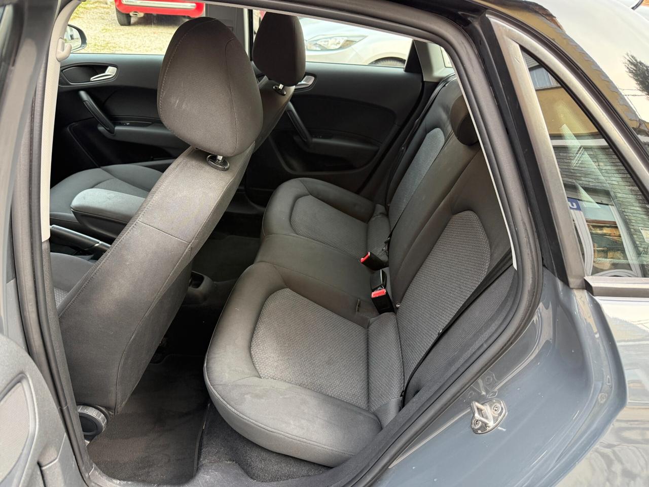 Audi A1 SPB 1.6 TDI 116 CV Admired