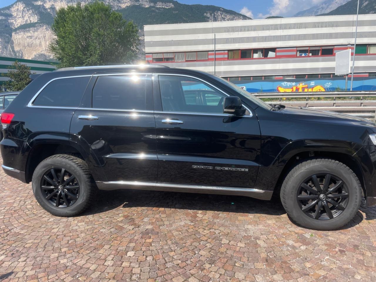 Jeep Grand Cherokee 3.0 V6 CRD 250 CV Multijet II Summit