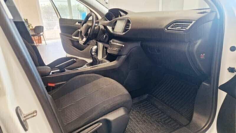 Peugeot 308 1.2 PureTech Turbo 110 CV S&S Active