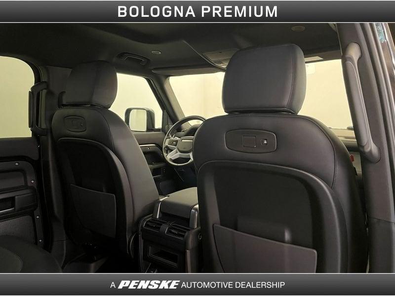Land Rover Defender Defender 110 3.0D I6 250 CV AWD Auto X-Dynamic S