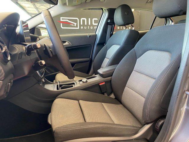 MERCEDES-BENZ GLA 200 d Business * AUTOMATICA *