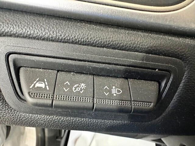 Renault Captur Mild Hybrid 140 CV Intens
