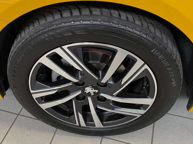 Peugeot 208 1.2 puretech Allure Pack 75Cv