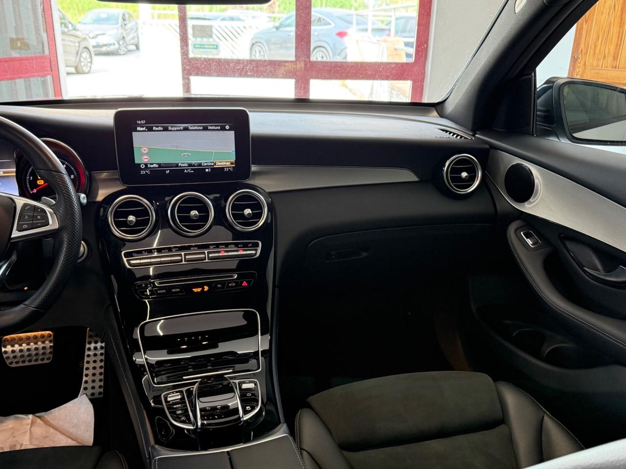 Mercedes-benz GLC 250d 4Matic Premium Amg Night Edition