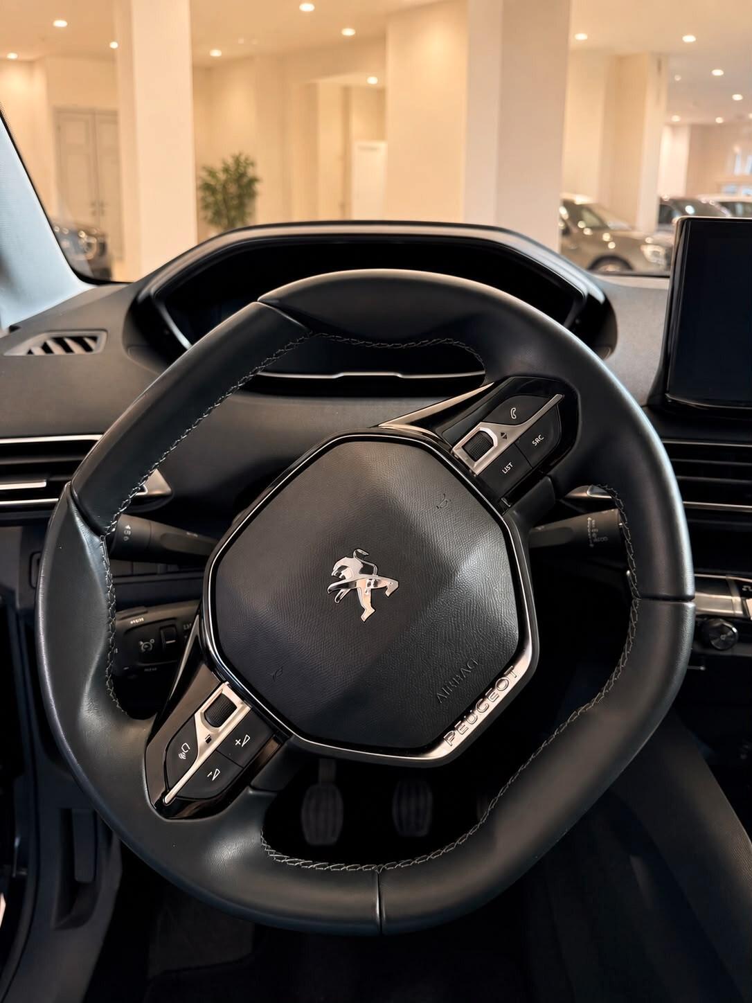 Peugeot 3008 BlueHDi 130 S&S EAT8 Allure Pack
