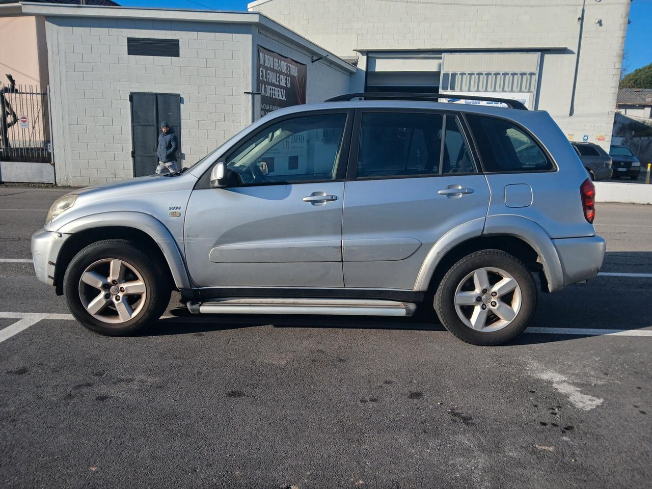 Toyota RAV 4 RAV4 2.0 16V cat 5 porte