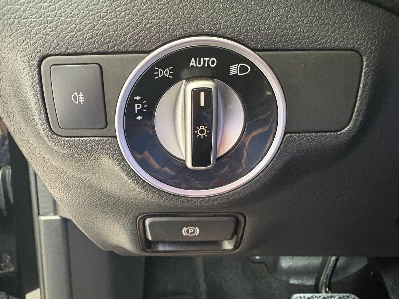 Mercedes-benz A 200 A 200 d Premium